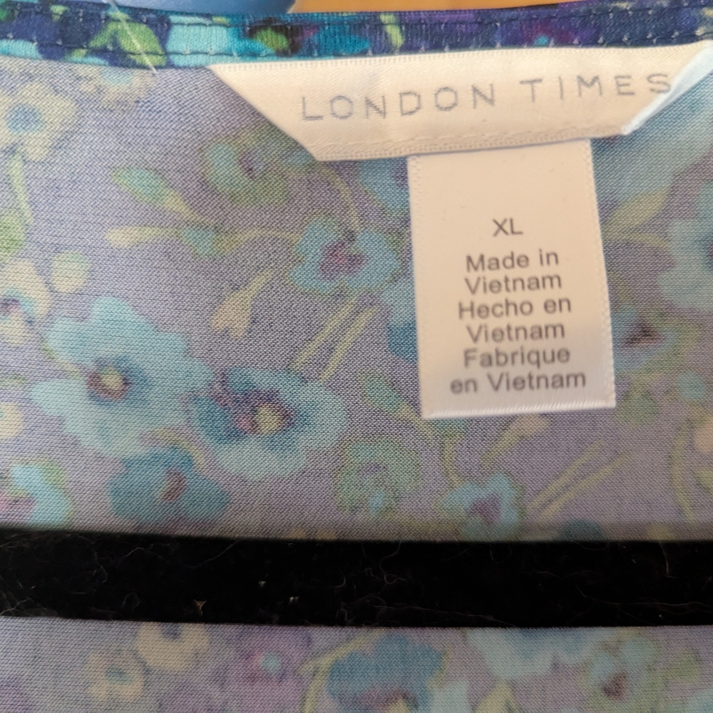Floral Blue and Green Women's Dress - Picture 4 of 4